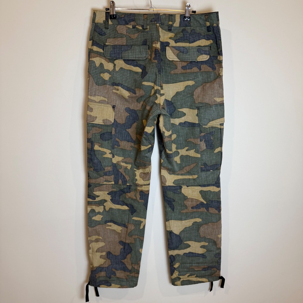 Herschel Supply Co Camouflage Cargo Pants Men's Size 30x32